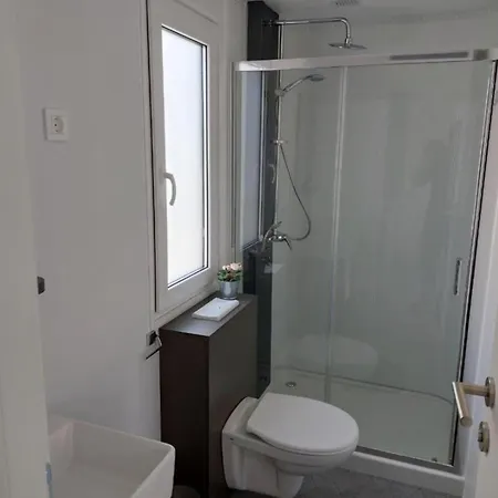 Tasha Premium Mobile With Terrace And Hot Tub * Orebic